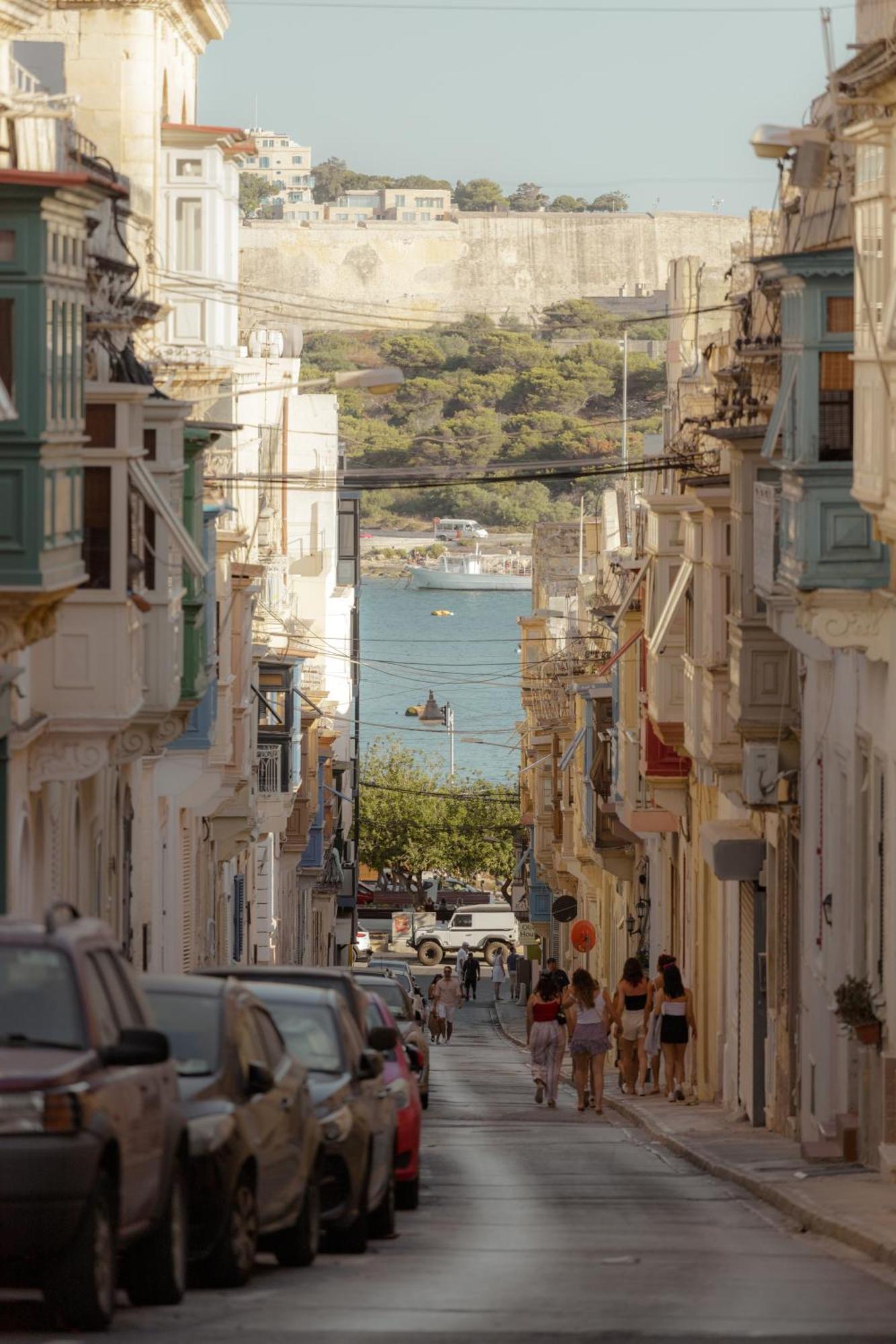 4Br Home In Prime Location Just Off The Promenade By 360 Estates Sliema Esterno foto