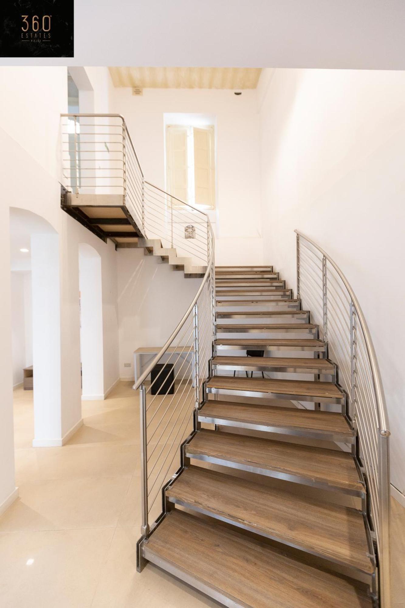 4Br Home In Prime Location Just Off The Promenade By 360 Estates Sliema Esterno foto