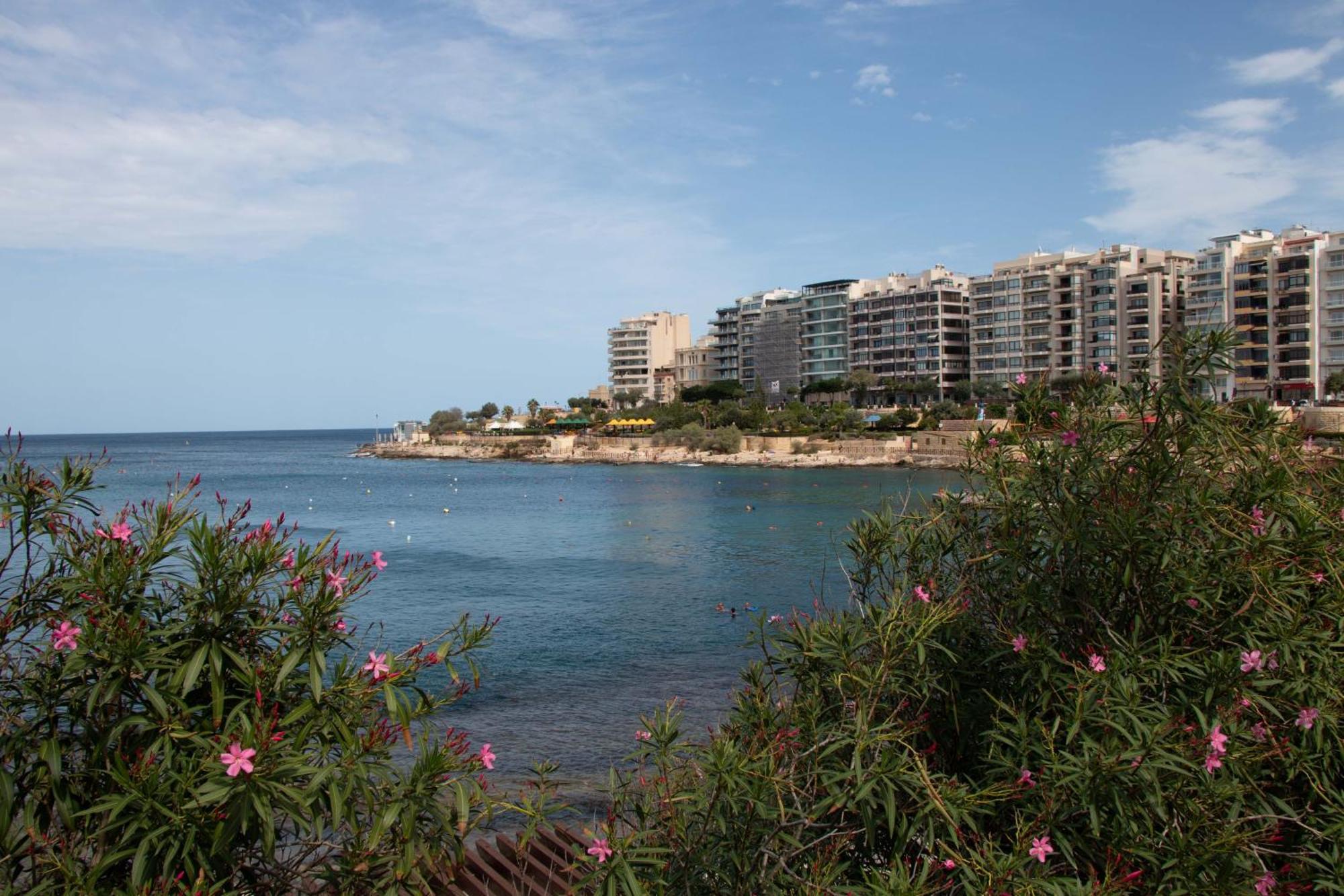 4Br Home In Prime Location Just Off The Promenade By 360 Estates Sliema Esterno foto
